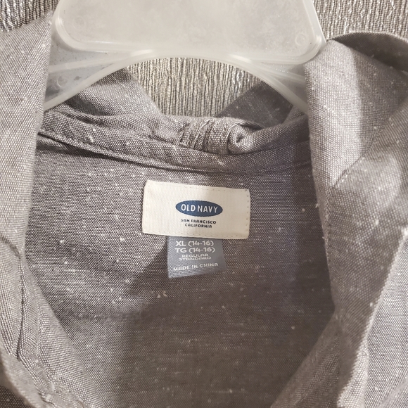 Four Shirt - Picture 15 of 16